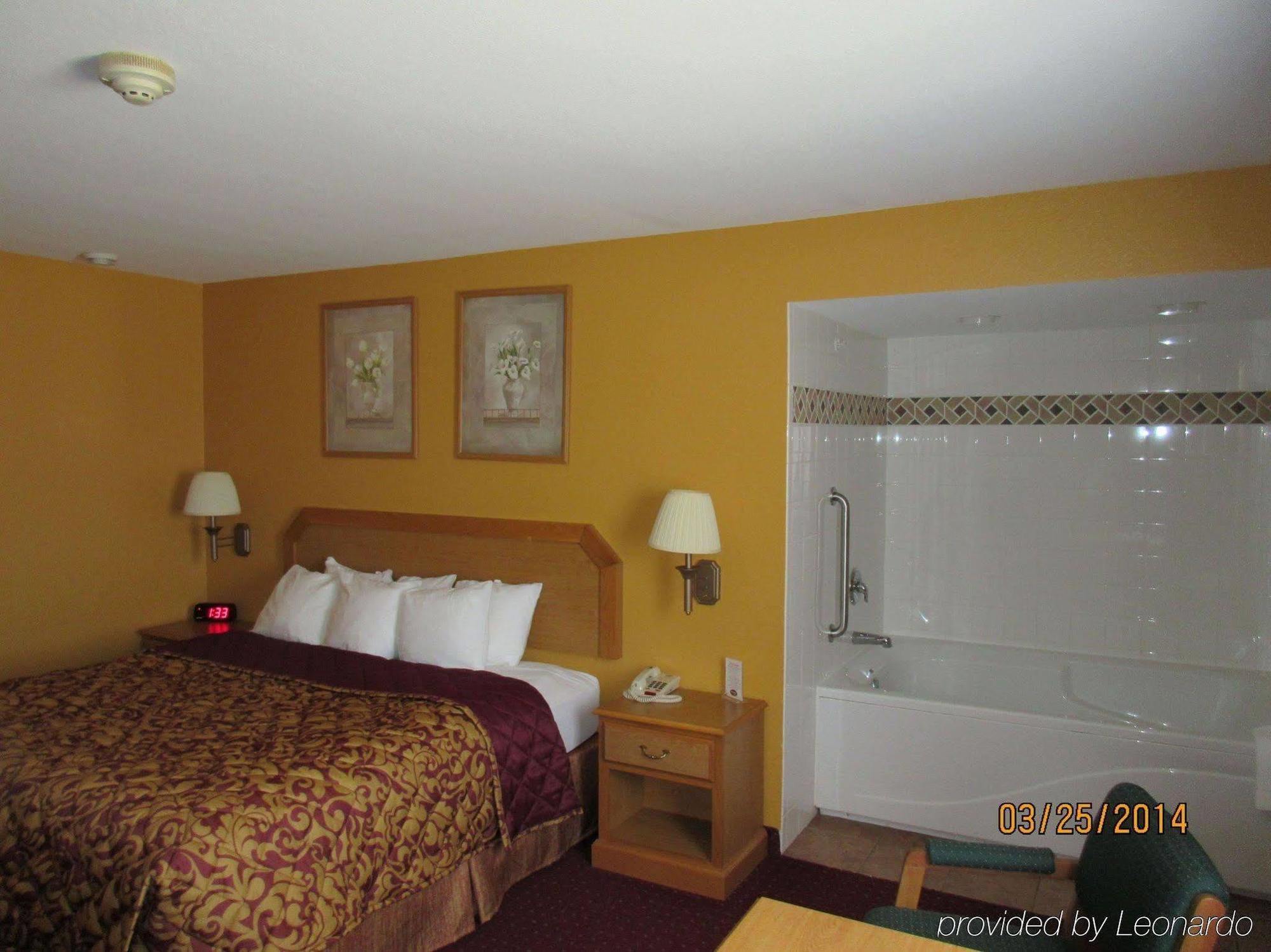 Parkfield Inn - Warsaw Rum bild